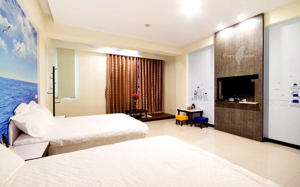 Outingfun Bed And Breakfast Jiaoxi Exterior photo